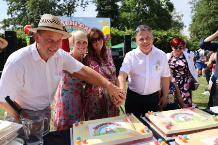 Praznični, 15. Čarobni dan z dobrodelno humanitarno noto (40)